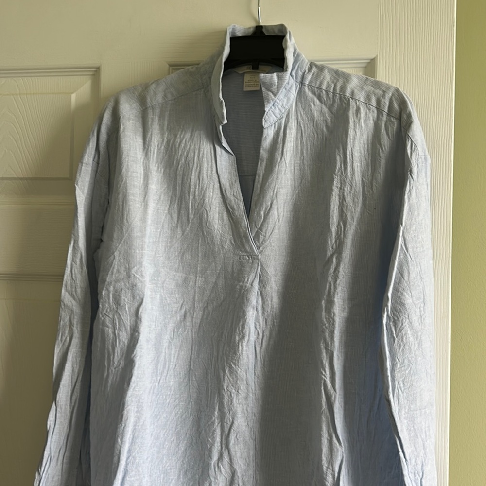 Linen and cotton shirt by H&M for those hot summer days!